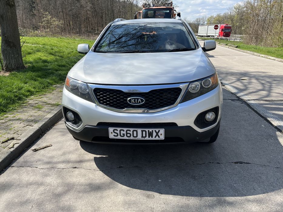 Dezmembrez Kia Sorento 2.2 CRDI
