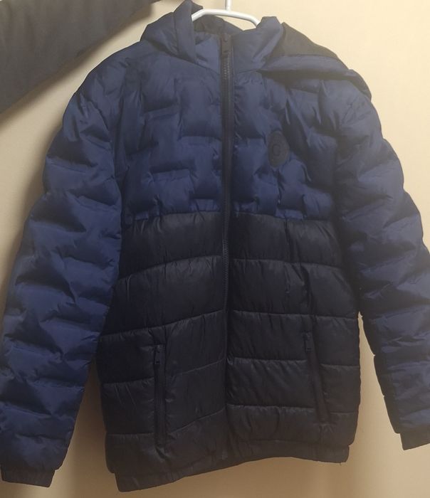 Оригинално яке guess