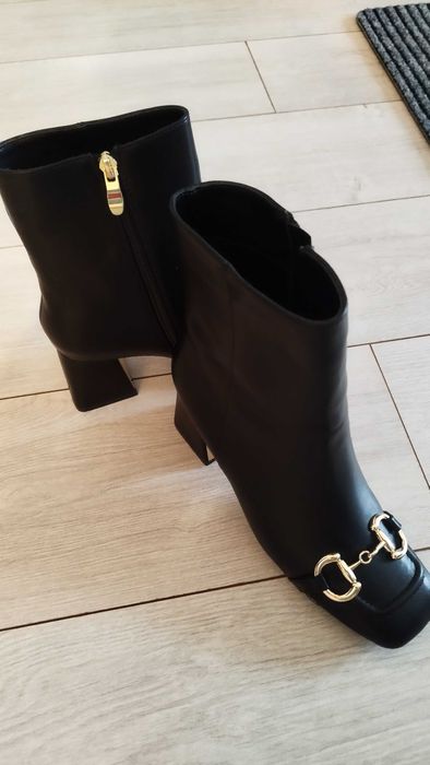Cizme de dama elegante
