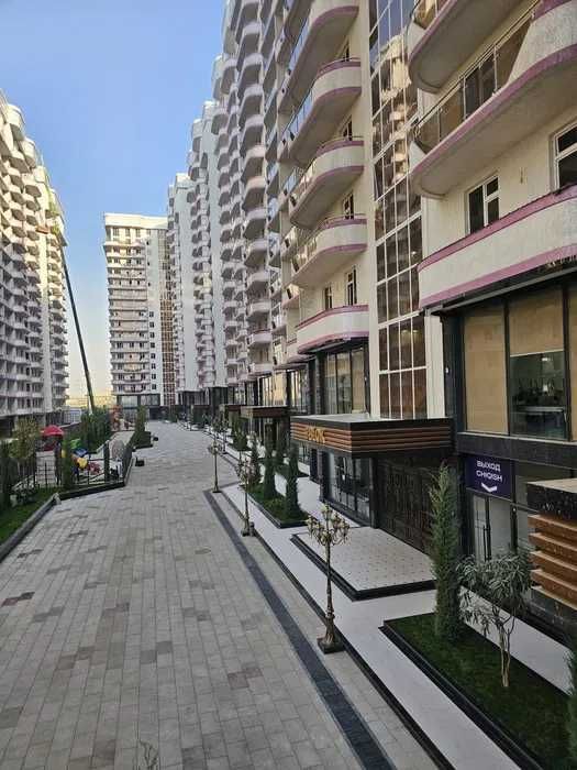 Продаётся квартира Новостроенным доме "Хон сарой" Orzular