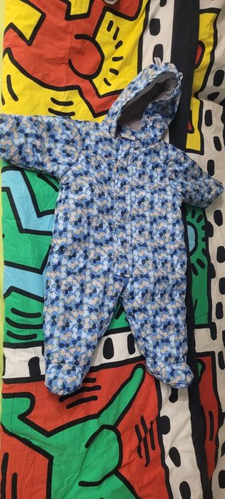 Продавам космонавти