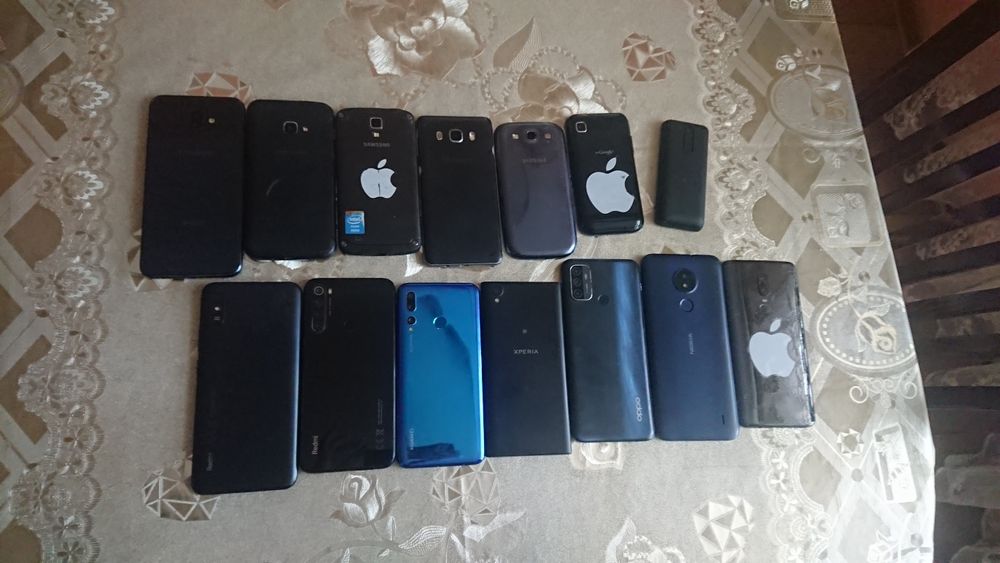 Смарт телефони Samsung,