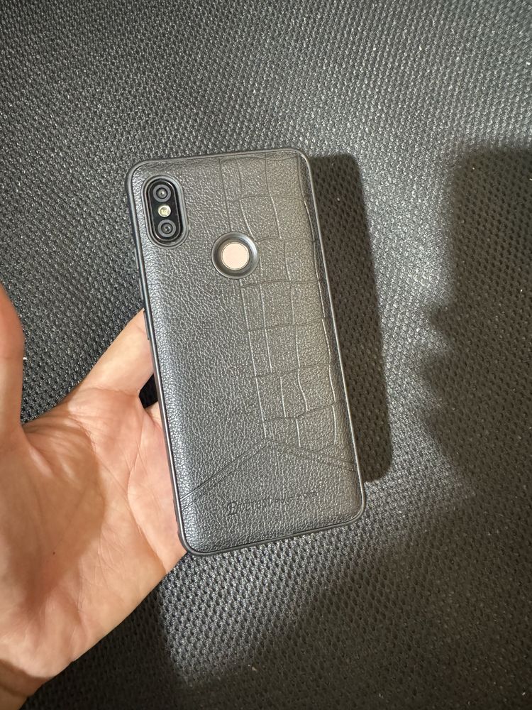 Redmi S2 xolati yaxwi 32gb