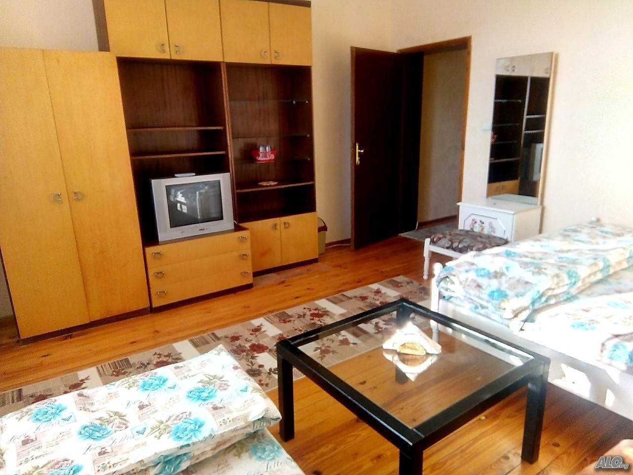 Дава се под наем Двустаен апартамент в Сандански - 55 кв.м за 7.65 € - Снимка #4