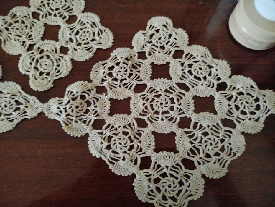 Тишлайф за маса, каре за маса.