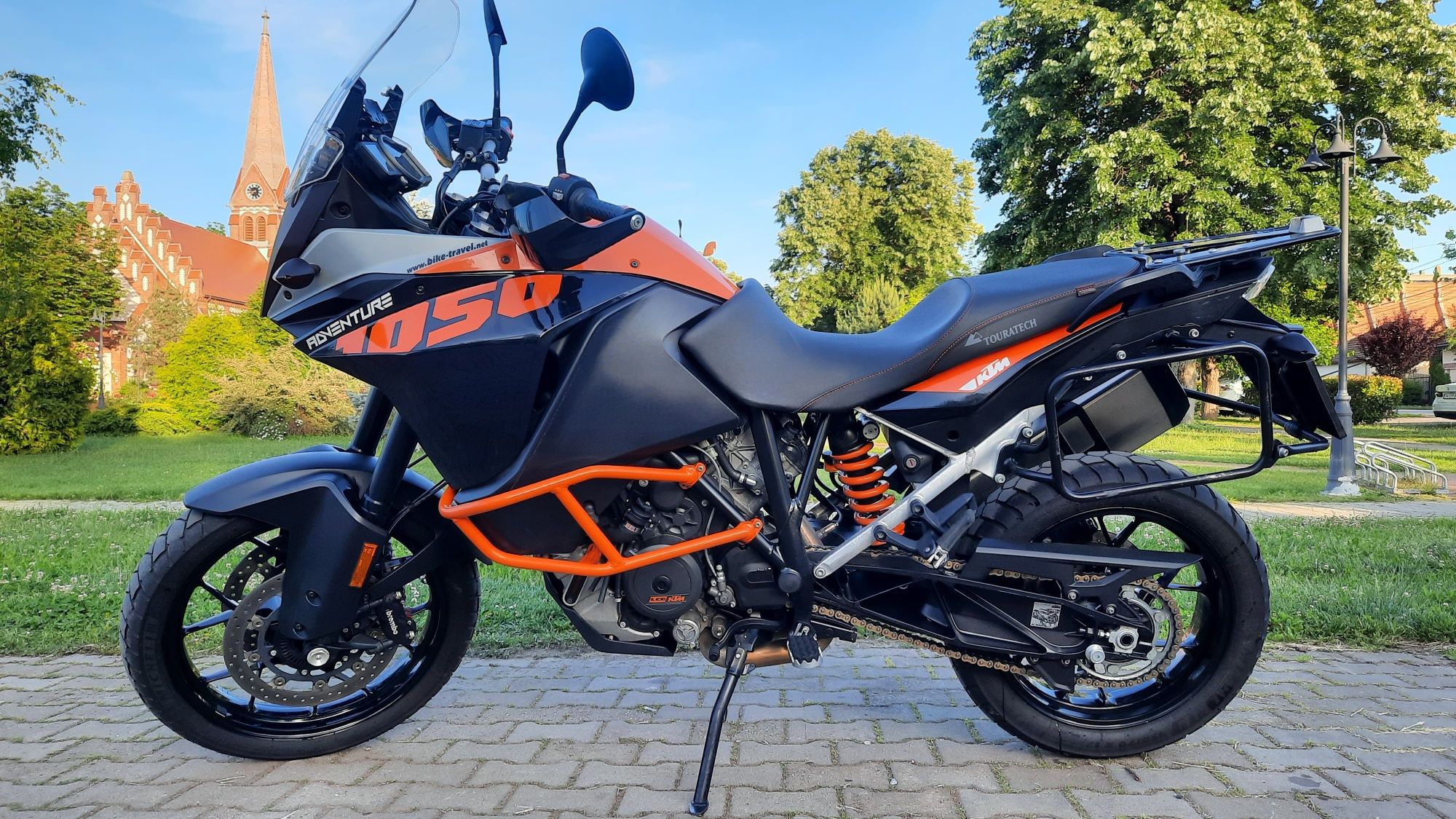 KTM Adventure 1050