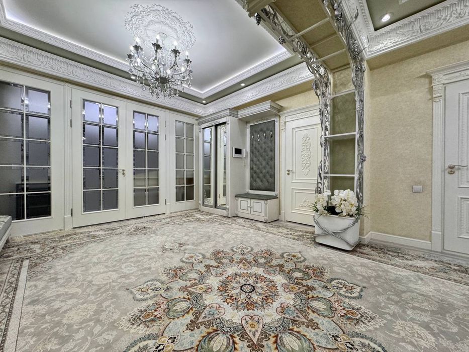 4/3/8 Махтумкули, , 130 м2, ремонт, мебель , Техника