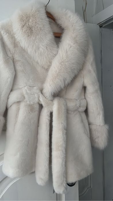 Продам шубу осень/весна