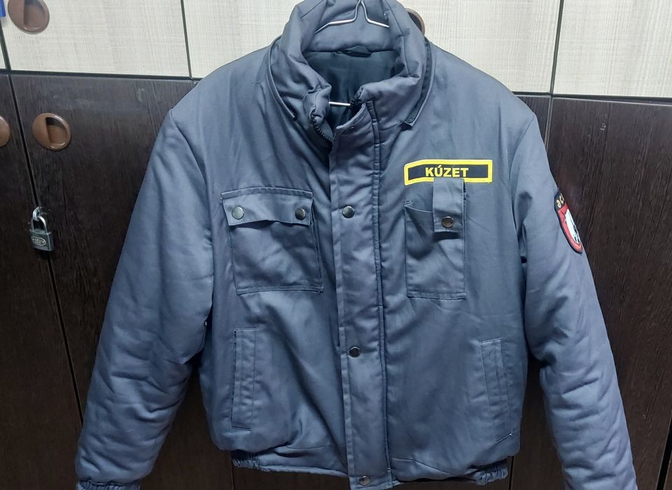 Продам бушлат охранный, в отличном состоянии