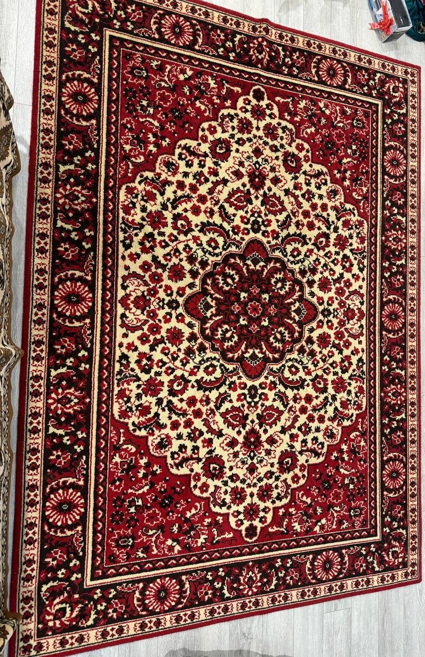 Продам 3 ковра размер 3/4