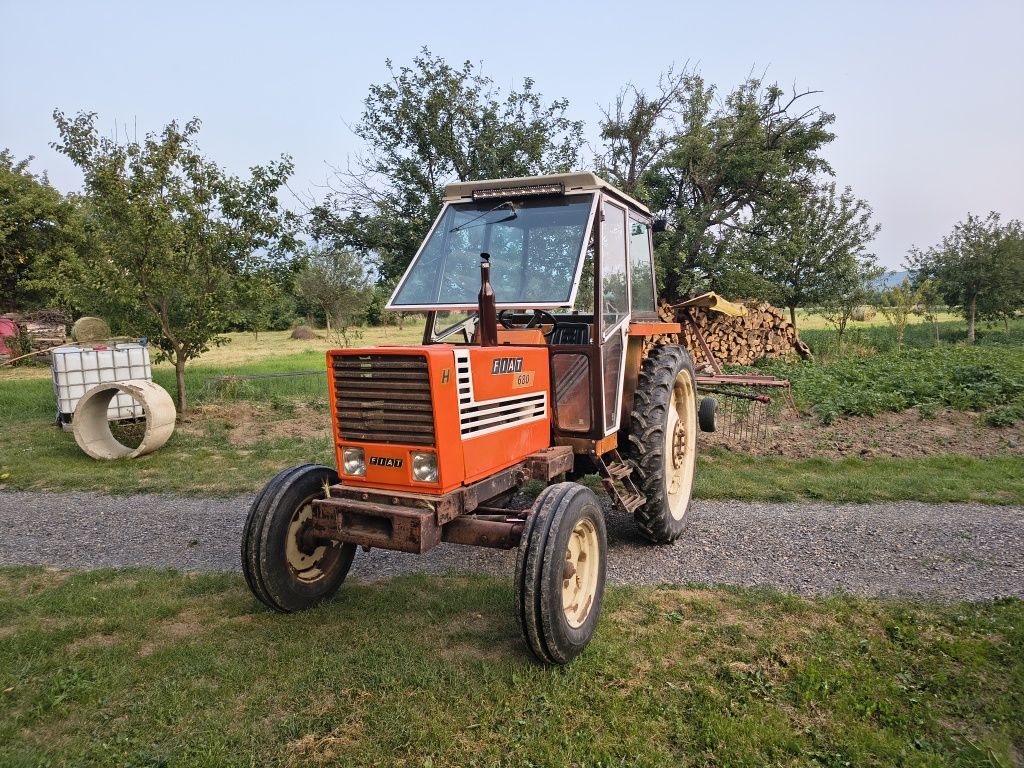 Tractor fiat 680