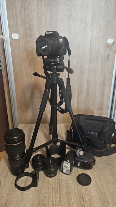 Canon EOS 800D +accesorii