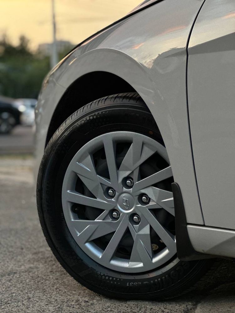 Hyundai Elantra 2021