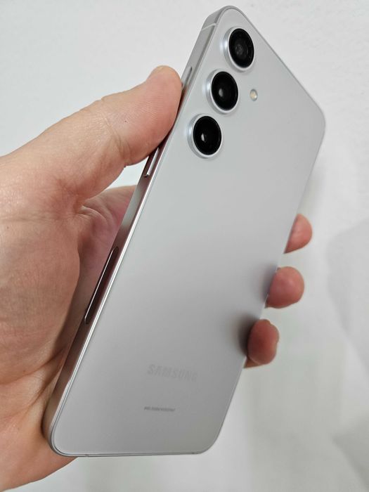 Samsung Galaxy S24 plus, 256Gb, impecabil, Garantie 30 zile.