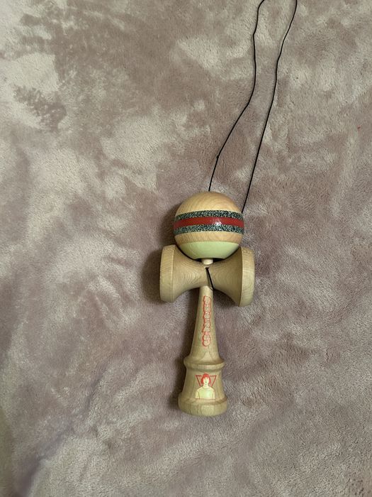 Kendama krom pro model x Dwesty editie limitata