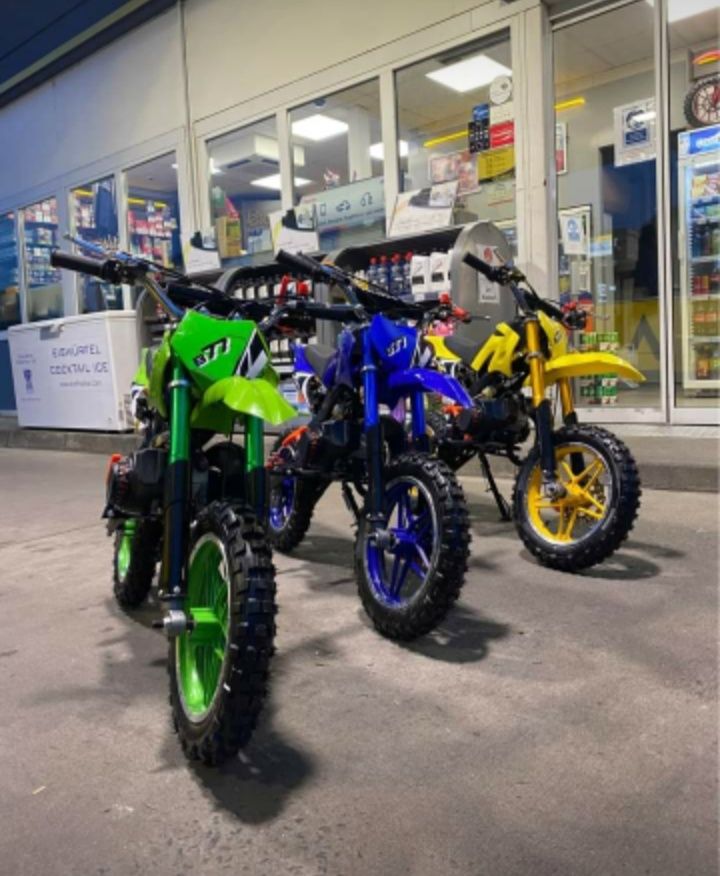 ATV COPII/MOTOCICLETE 49cc MODEL PRO 2025 NEW
Produs nou!
Ridicare din