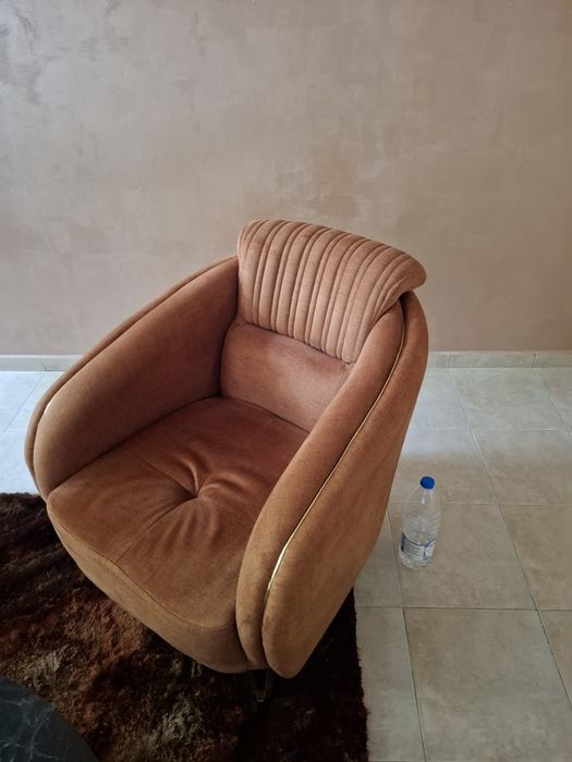 Нов фотьойл от плюш много удобен