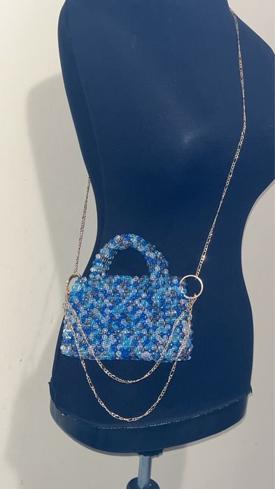 Ръчно изработена чанта от мъниста