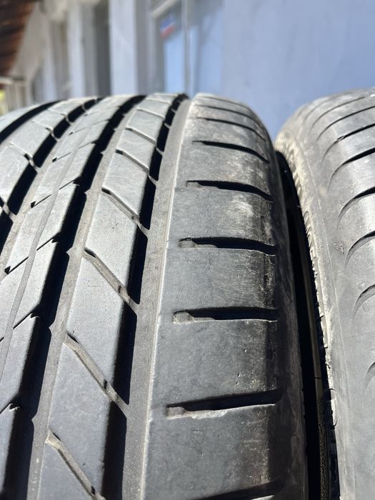 2 бр. летни гуми 235/45/19 GoodYear MOE RSC DOT 0918 6 mm
