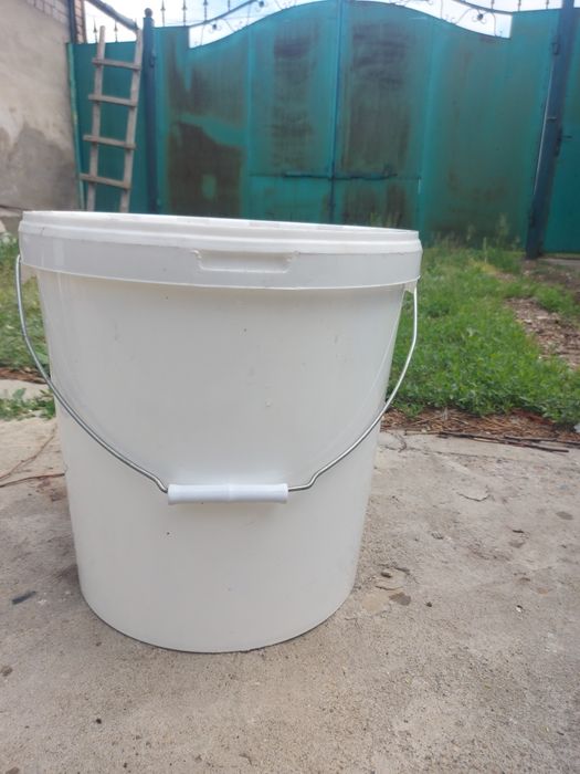Продам ведра пластиковые