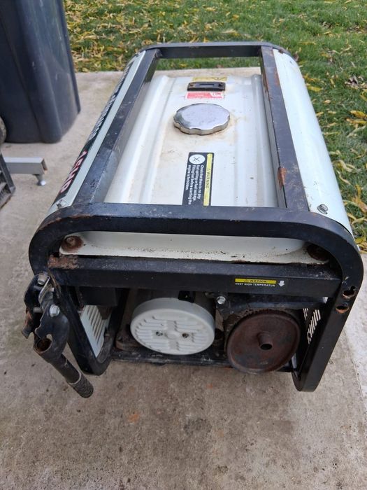 Generatoare de vânzare