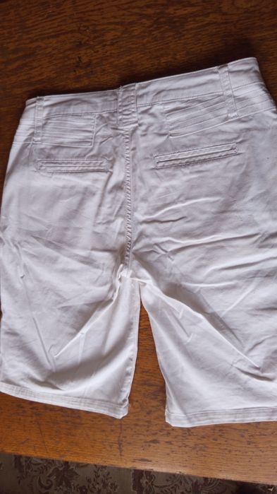 Blugi albi eleganți la modă Amisu