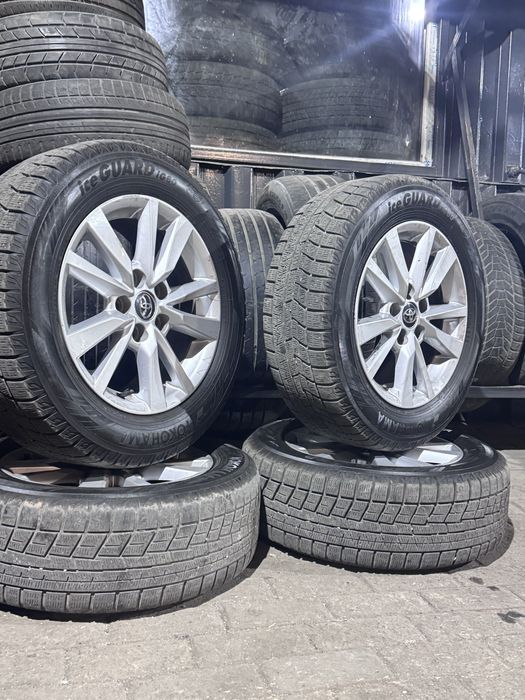 Продам диск на камри 16 размер