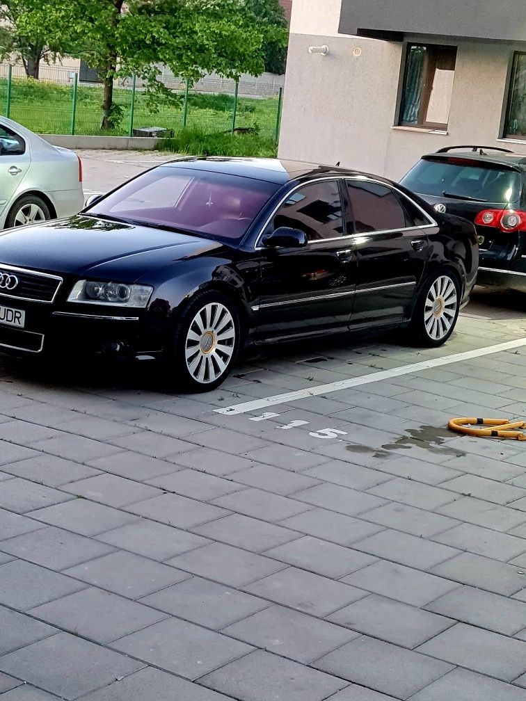 Audi a8  proprietar quattro