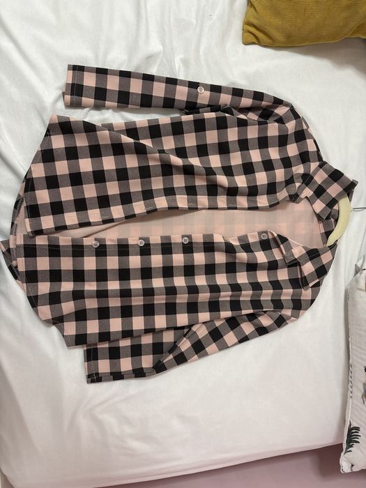 Карирана момичешка риза