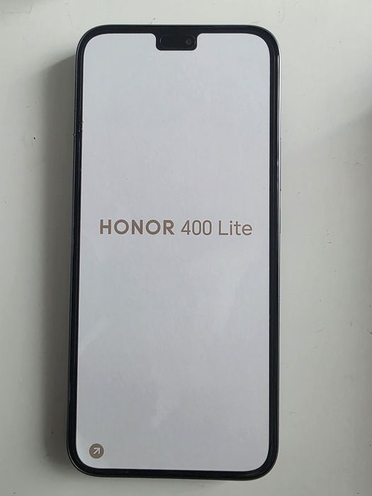 Honor 400 Lite nou nouti