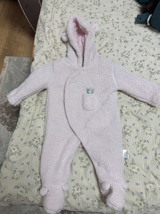 Продам детскую одежду от 0-1,5 лет