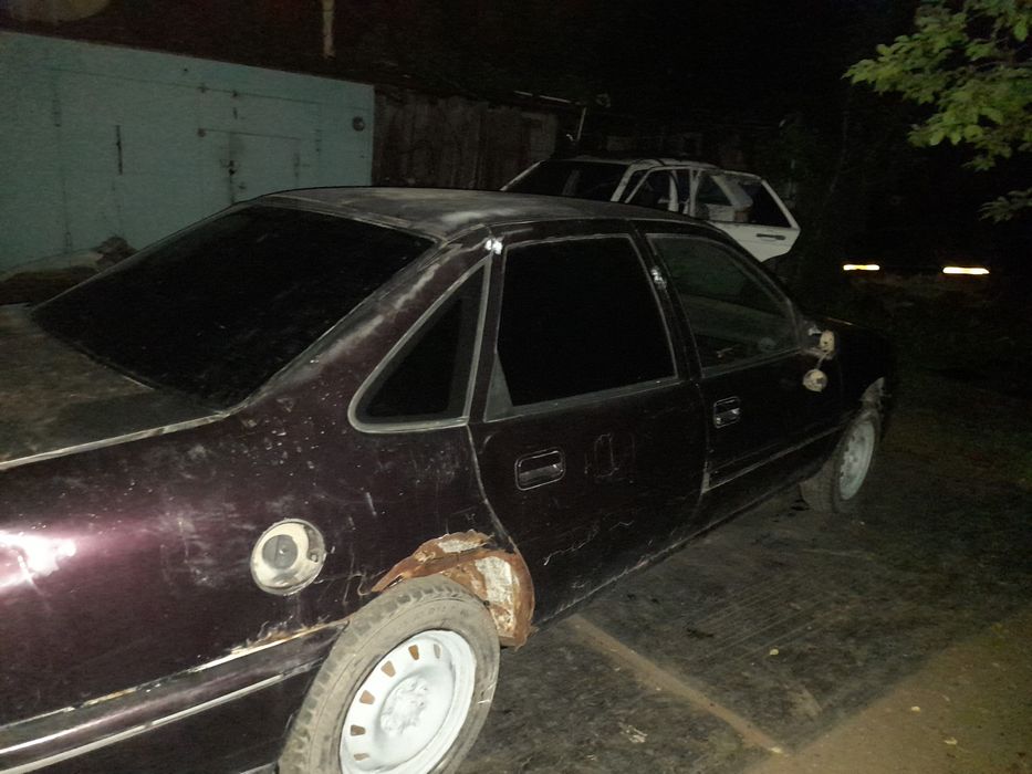 Опель Вектра А разбор