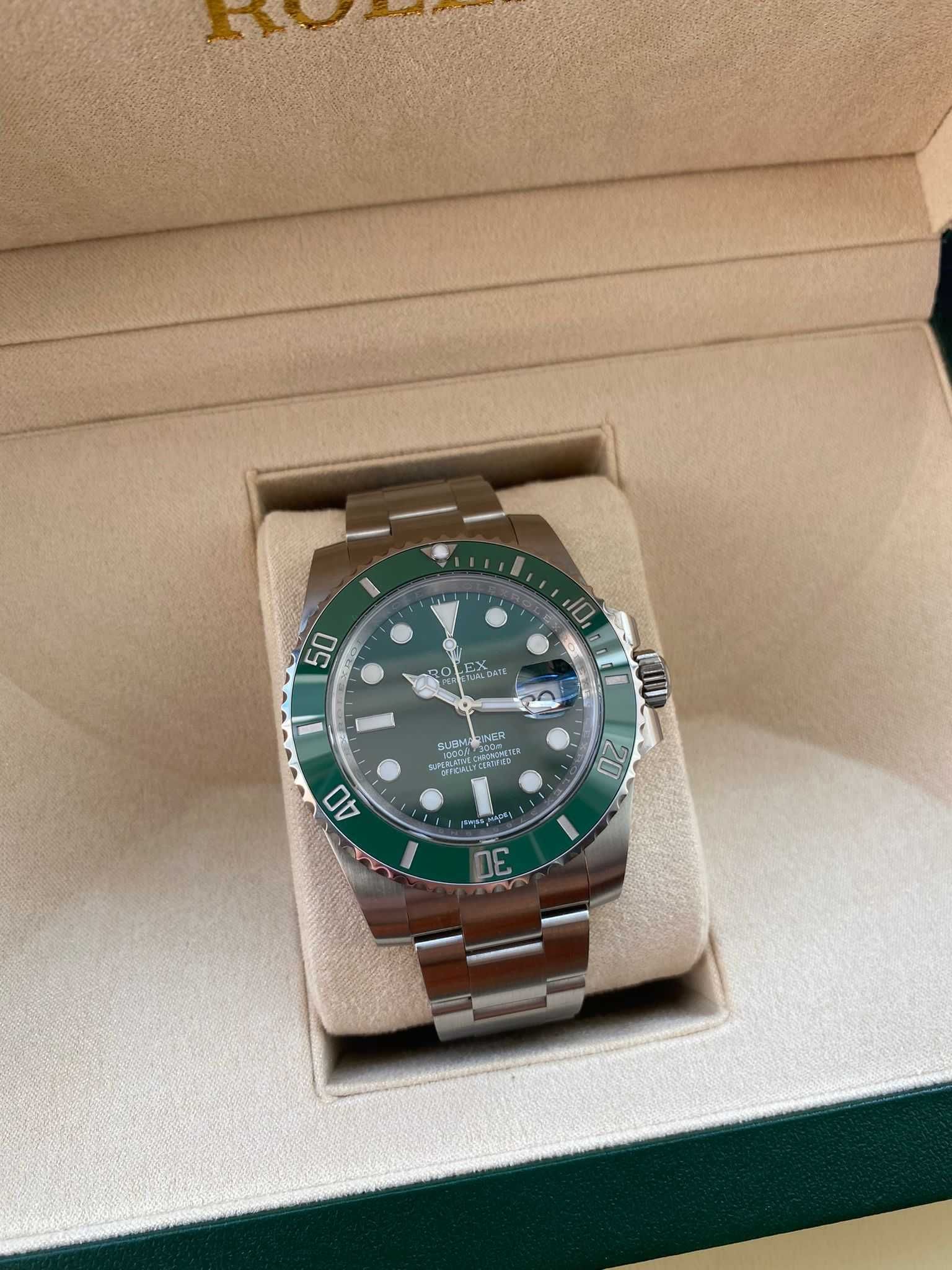 Rolex Submariner  Hulk 2019