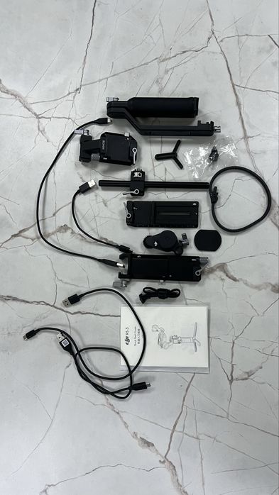 Продается стабилизатор dji rs3 combo