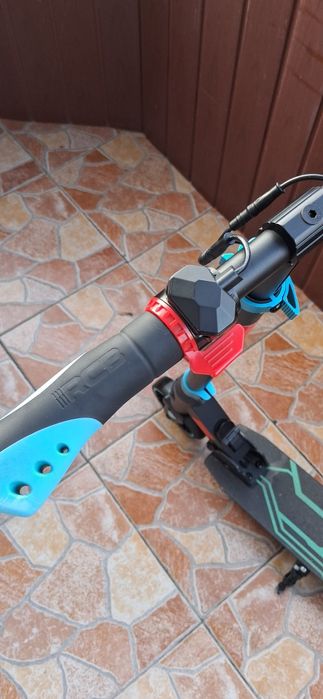 Trotineta electrica copii