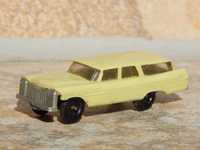 Macheta veche plastic Ford station wagon break 1960s