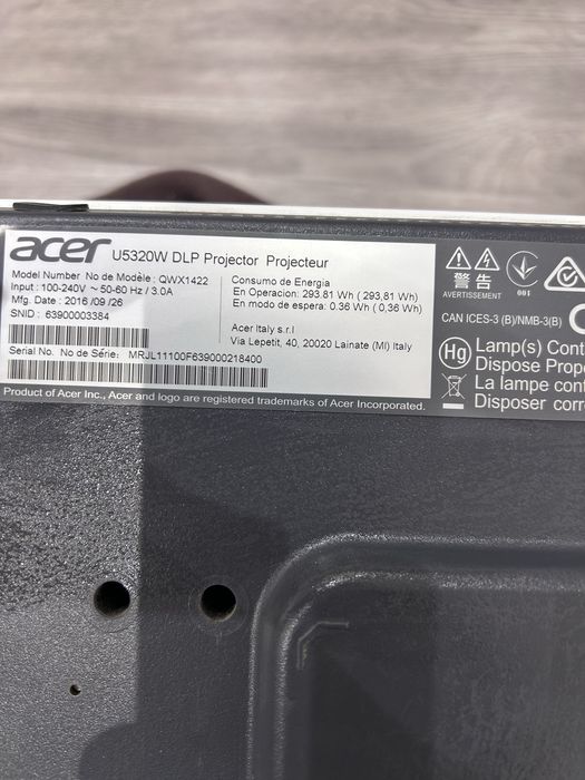 Проектор ACER в идеальном состоянии