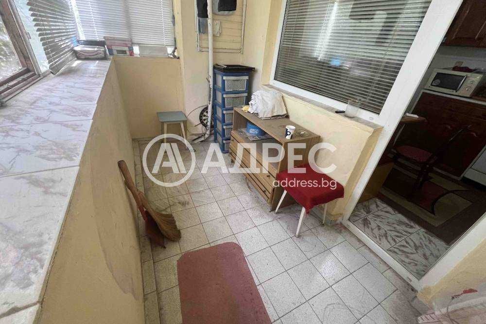 Продава се Двустаен апартамент в Разград, Орел - 60 кв.м за 1003 €/кв.м - Снимка #5