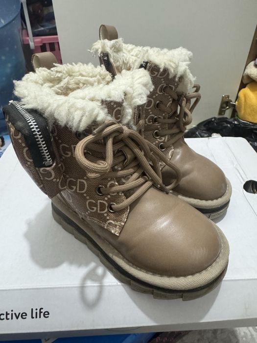 Зимний обувь