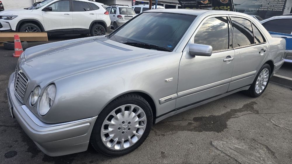 Продается Mersedes-Benz W210.