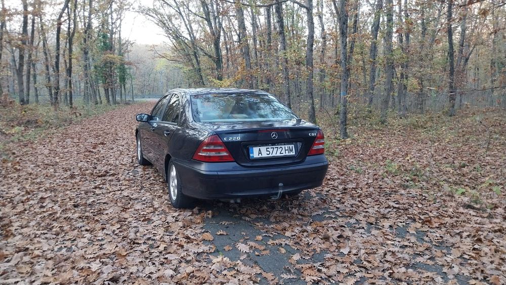 Мерцедес Ц220 2.2