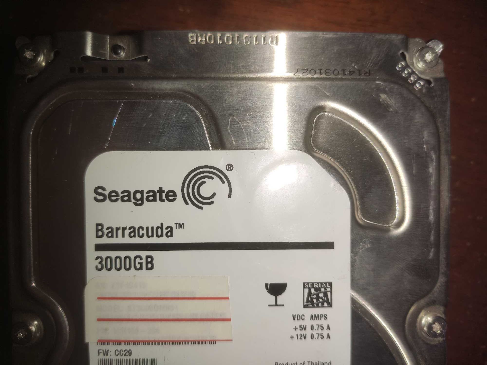 Продам жёсткий диск Seagate BarraCuda 3TB SATA без BAD блоков
