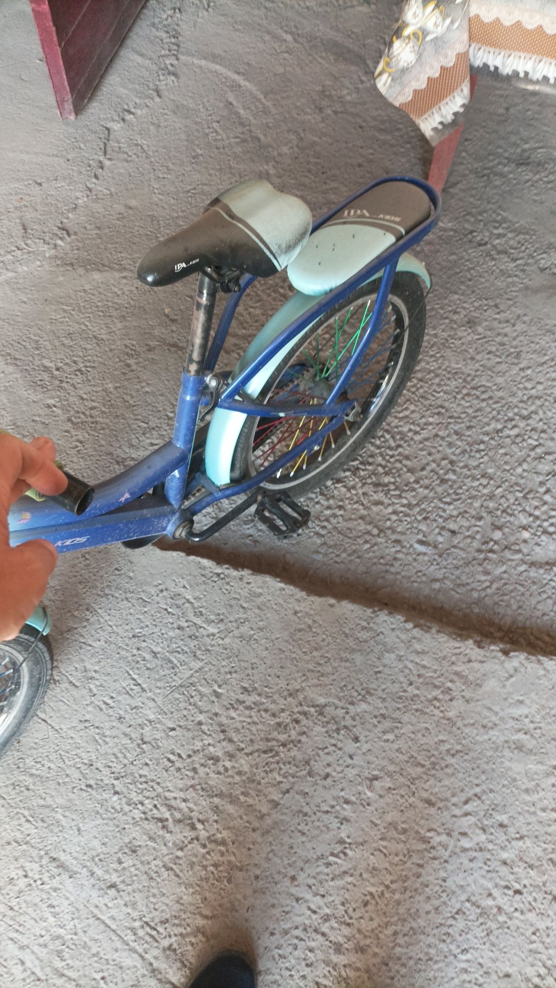 Bollar velosipedi sotiladi