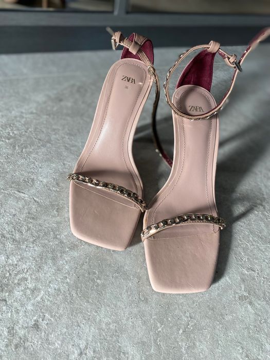 Sandala Zara elegante