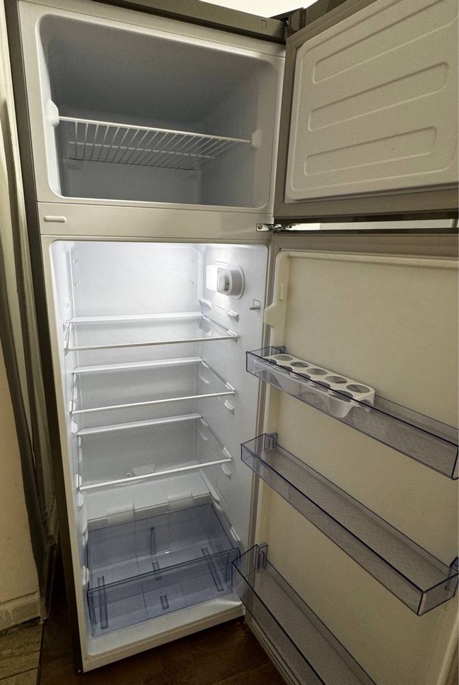 Продается холодильник Как новый beko (турция) 280л