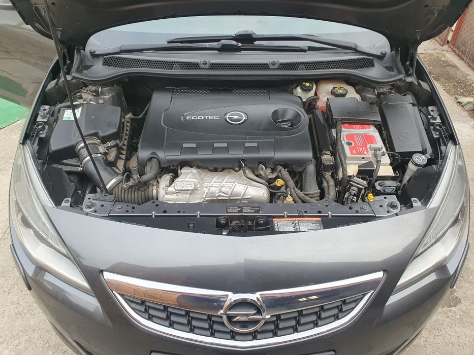 Opel Astra J 2.0 CDTI