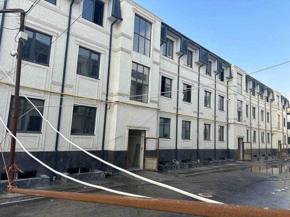 СРОЧНО! Квартира 108 м² (1 этаж + подвал) в Сергели 52 000у.е