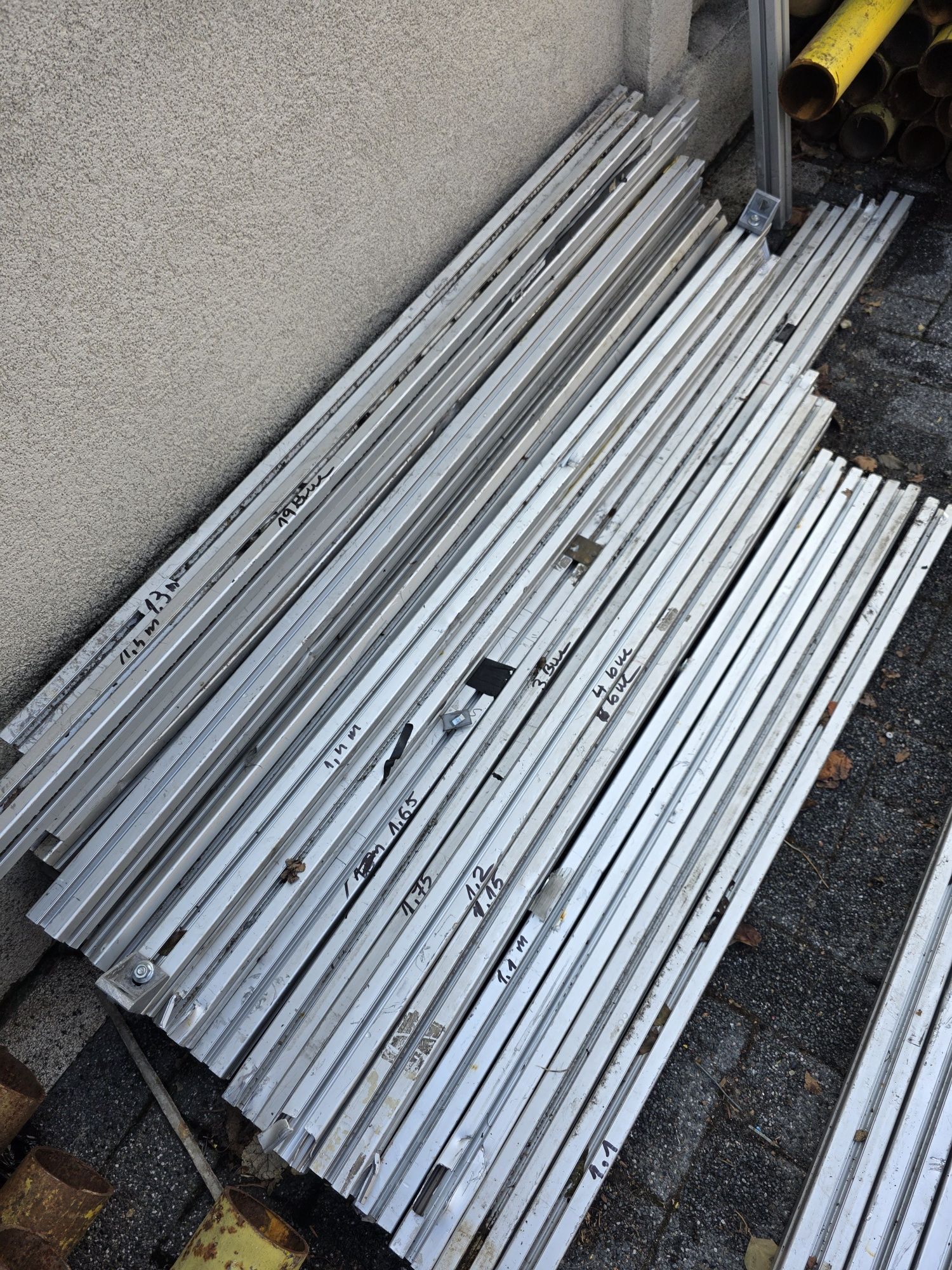 Conector colțar pentru profile din aluminiu 45x45