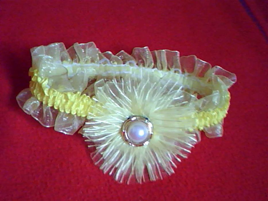 Резиночка на голову для самых маленьких Девочке малышке