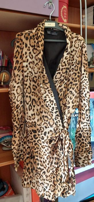 Salopeta scurta pentru fete